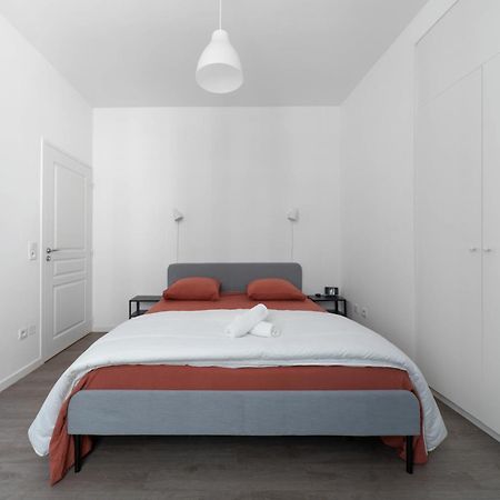 Le Brit - Grand Appartement Design, 3 Chambres, Centre Ville Виши Екстериор снимка