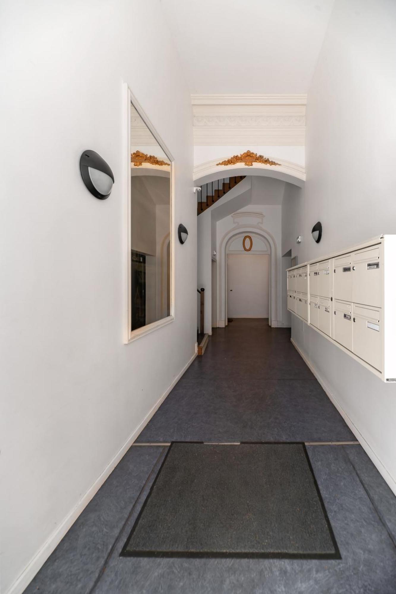 Le Brit - Grand Appartement Design, 3 Chambres, Centre Ville Виши Екстериор снимка