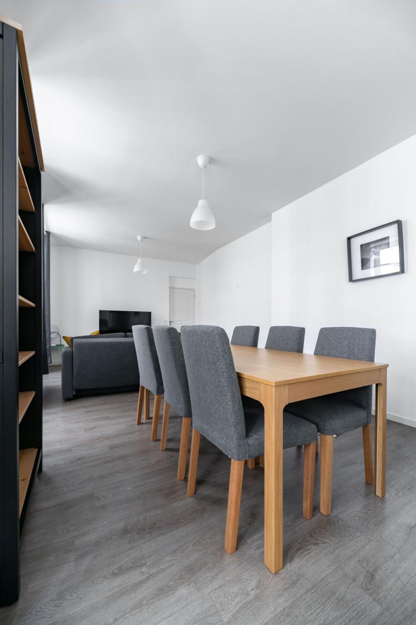 Le Brit - Grand Appartement Design, 3 Chambres, Centre Ville Виши Екстериор снимка